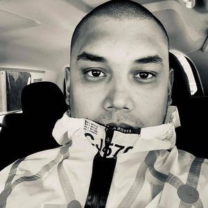 Meet your Posher, Anibal